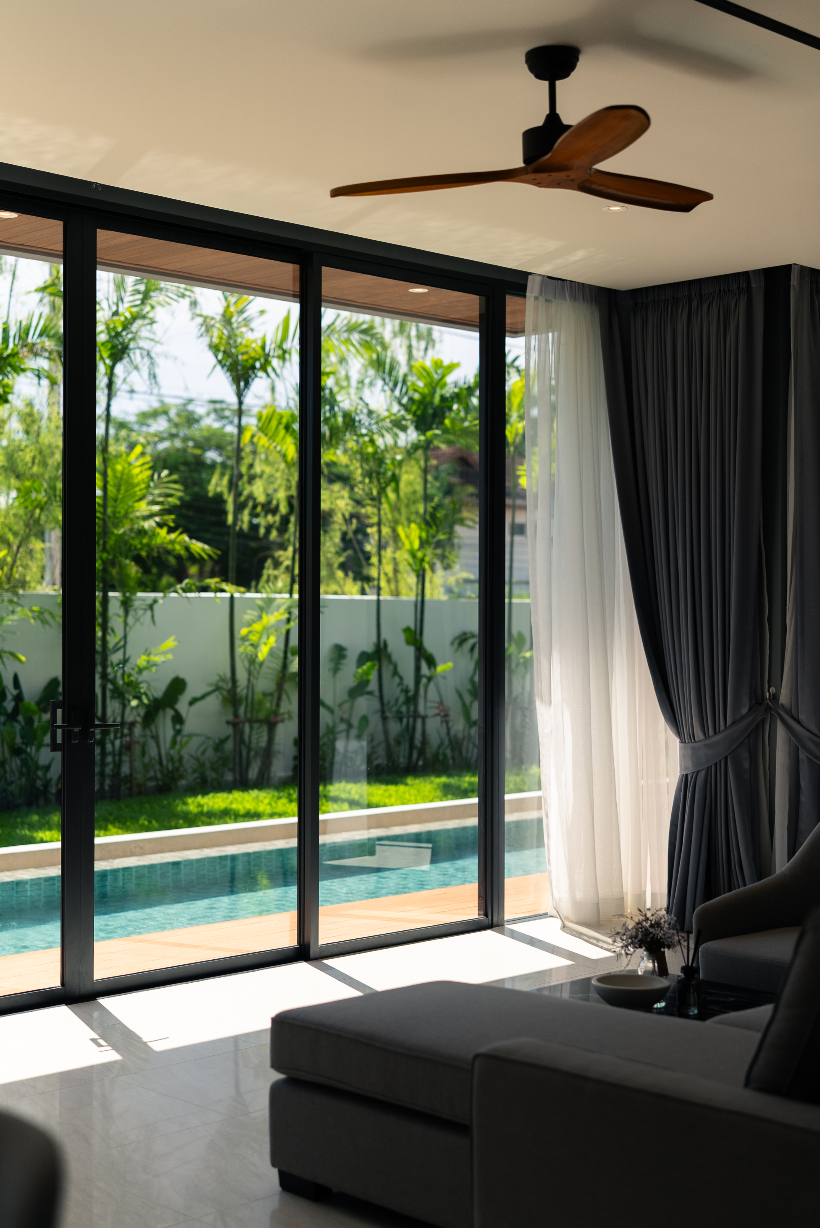 The Ozone Grand Residences 38